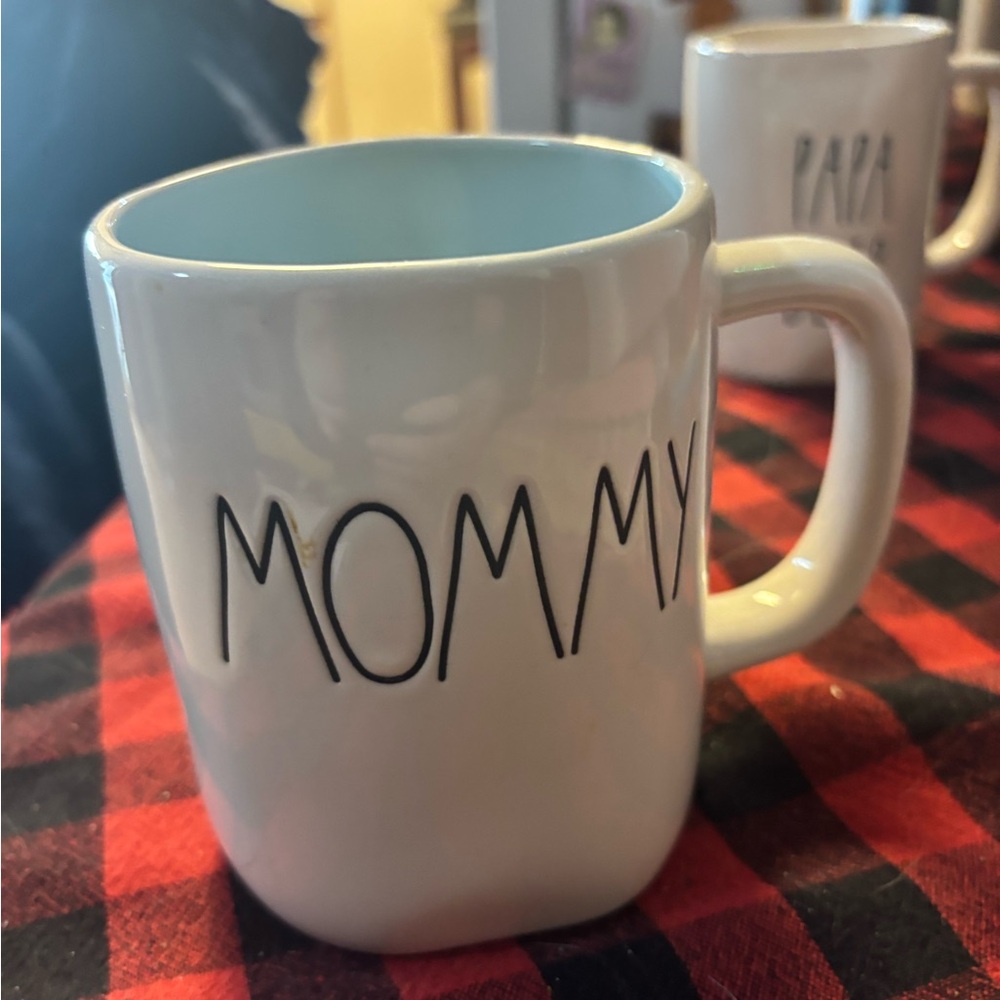 White Ceramic 'Mommy' Mug
